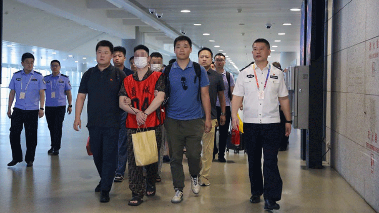 Five Suspects Extradited to China from Cambodia for Telecom